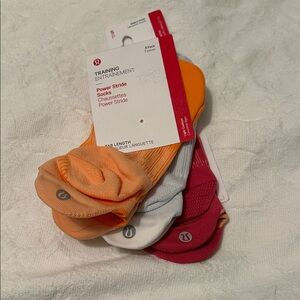 NWT LULULEMON Power Stride Tab Socks, Size Small, 3 Pair